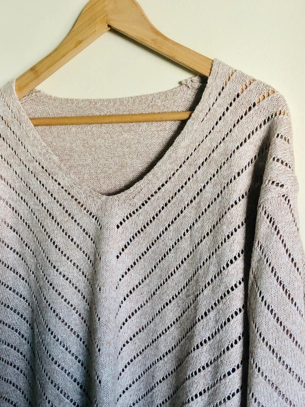 Beige gebreide trui | V-hals | Maat M NIEUW – photo 3
